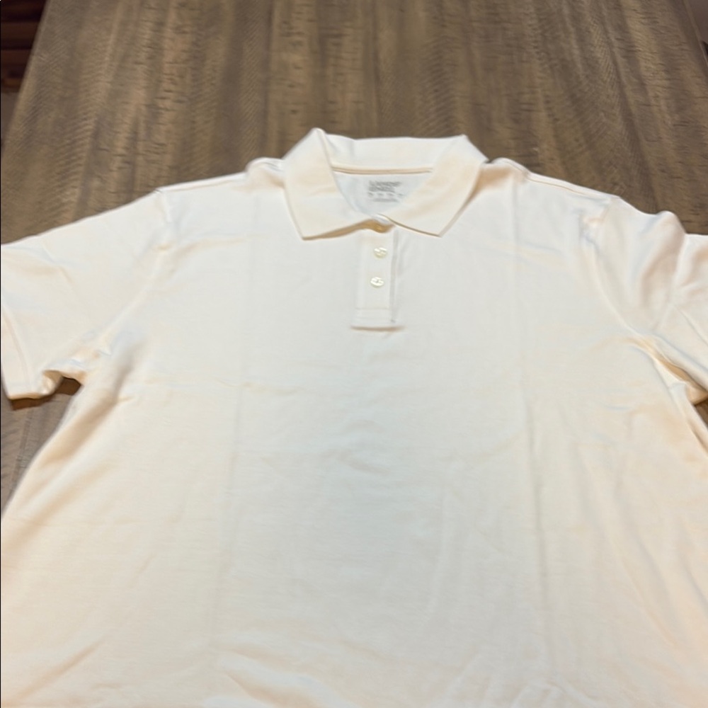 526 Lands' End White Polo Shirt with Classic Design